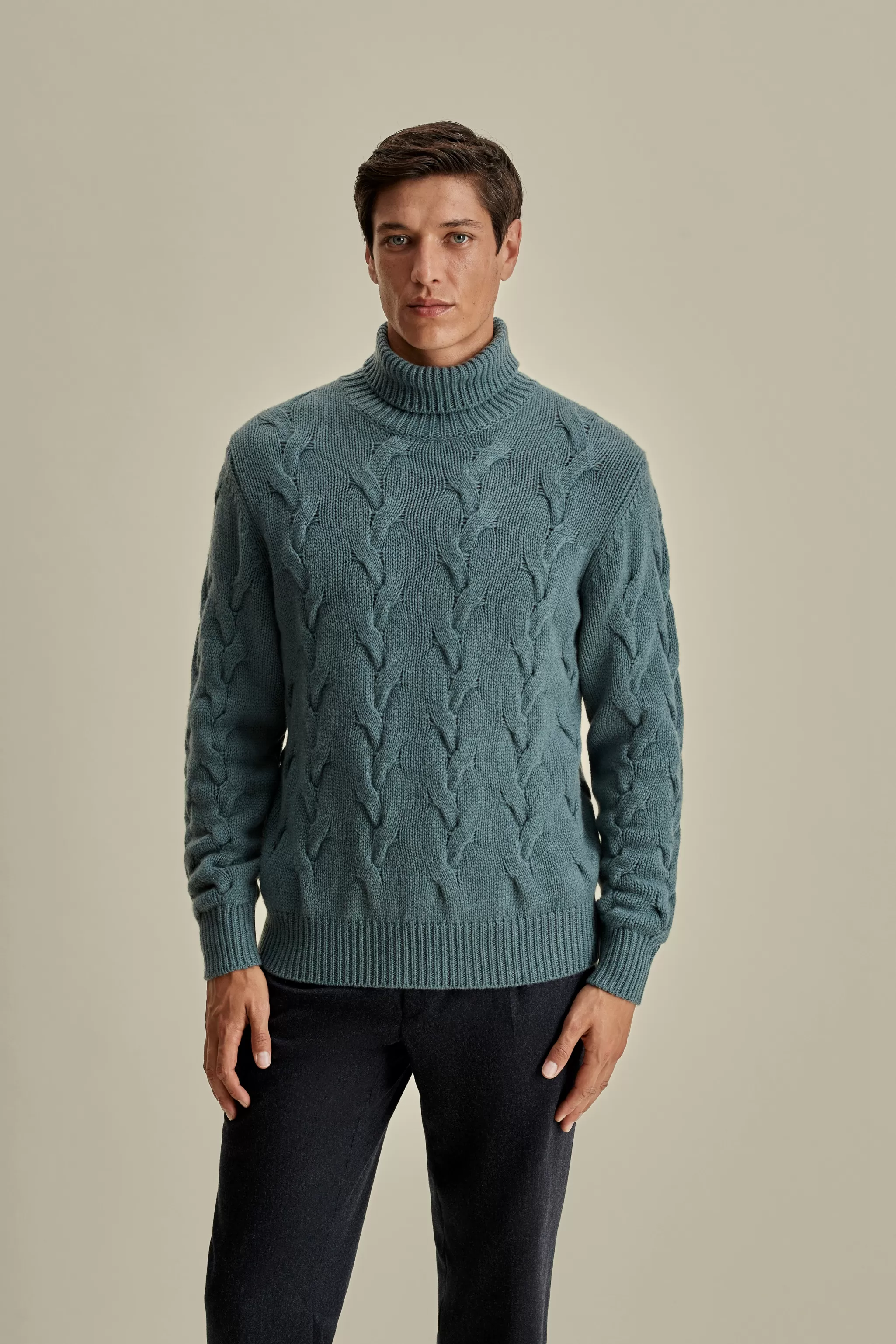 Thom Sweeney Knitwear*Cashmere Chunky Roll Neck Sweater