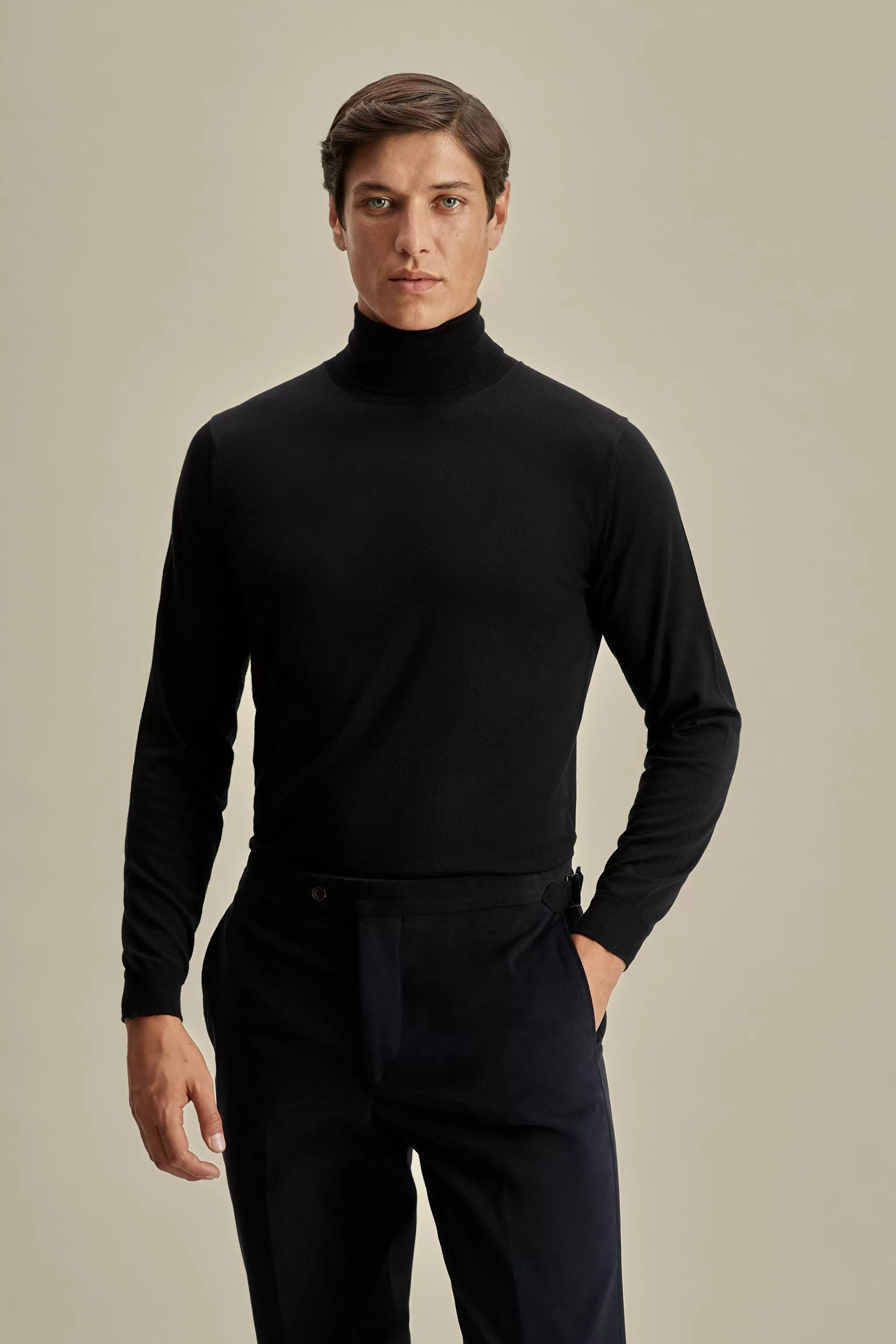 Thom Sweeney Knitwear*Merino Wool Extrafine Roll Neck Sweater