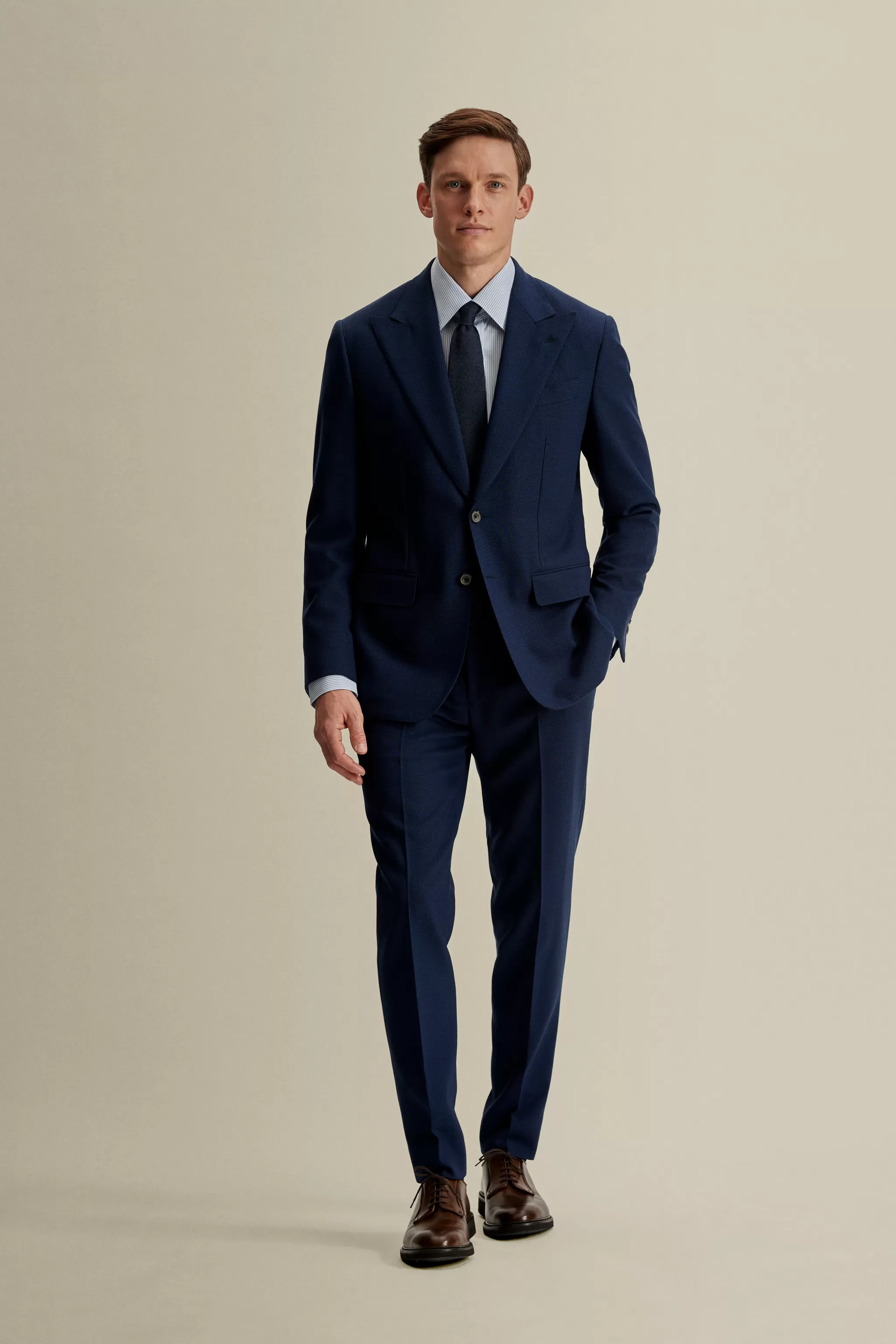 Thom Sweeney Tailoring*Wool Single Breasted Wide Peak Lapel Suit